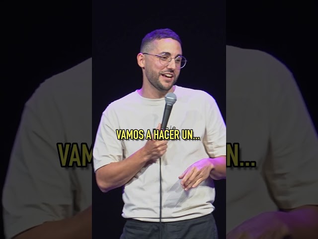 LE SALIÓ DEL ALMA 🔥🇪🇸 #humor #comedia #monologo #standup #standupcomedy #monologourbano