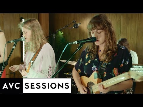 Marika Hackman performs