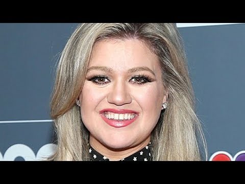 The Stunning Transformation Of Kelly Clarkson
