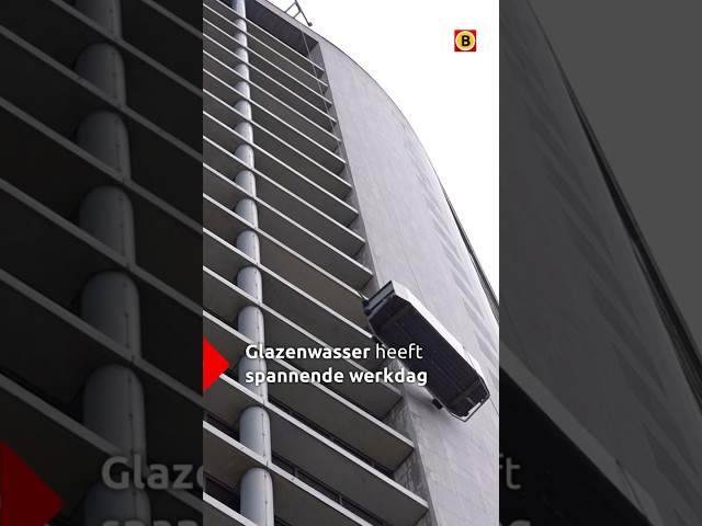 Glazenwasser bungelt aan toren | #112nieuws