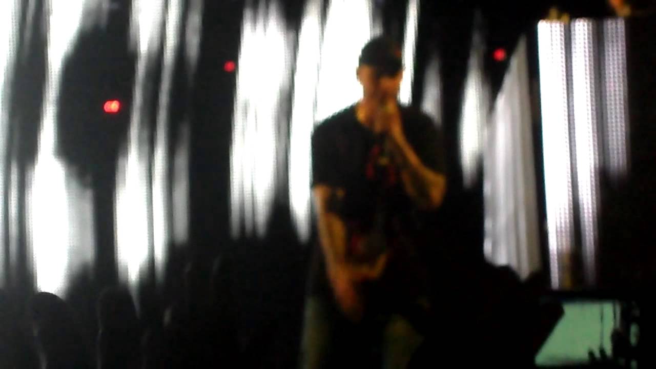 VIDEO FABRI FIBRA SCARICARE