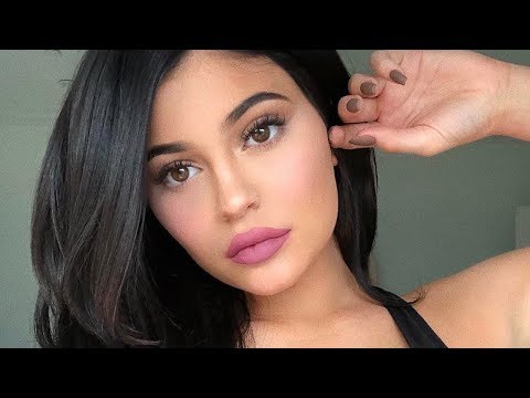 Cardi B Pregnancy Reveal Inspired By Kylie Jenner? | Hollywoodlife