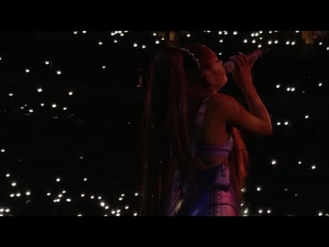 ariana grande - beauty and the beast (swt live solo concept)