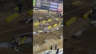 Jett’s Cleanest Crash?! #Supercross #jettlawrence #Honda #crash #dirtbikes