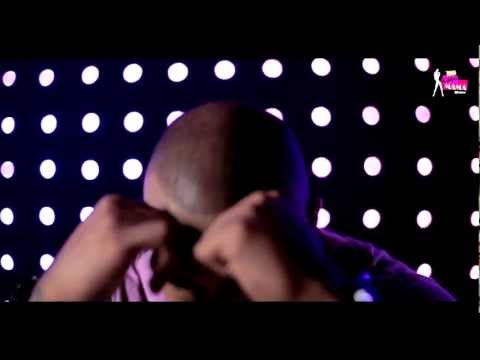 Area 51 Ft. Basic One - Lekker Mama