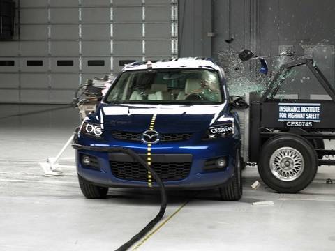 Видео краш-теста Mazda Cx-7 2007 - 2009
