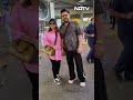 Couple Spotting: Kapil Sharma अपनी पत्नी Ginni Chatrath के साथ Airport पर नजर आये
