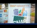 Government shutdown triggers food crisis for 40+ million Americans on SNAP benefits