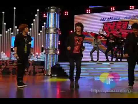 Fancam SHINee Taemin Jonghyun and Minho dancing 100418