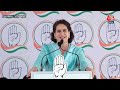 Priyanka Gandhi on PM Modi: गुजरात में प्रियंका ने कहा- मेरे भाई को शहजादा बोलते हैं, जबकि खुद...  - 00:00 min - News - Video