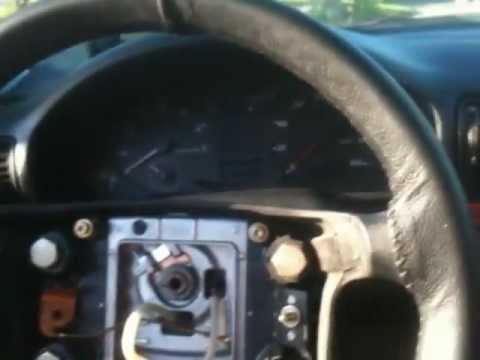 Audi A4 (B5) - Steering Wheel Airbag Removal