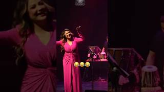 Ghezaal Enayat Funny Video in Vancouver Concert ویدیو جالب غزال عنايت در کنسرت ونکوور کانادا