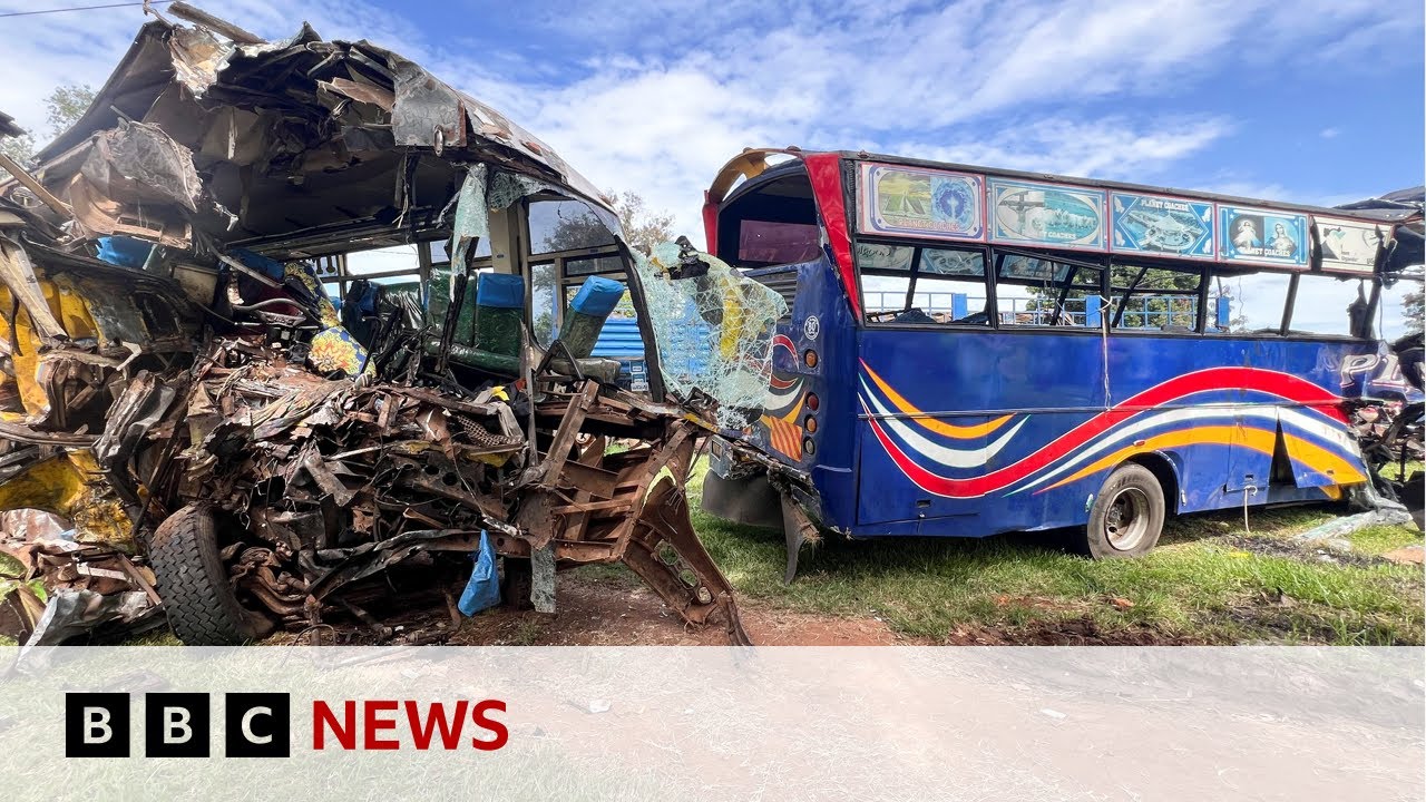 Uganda bus crash leaves more than 40 dead | BBC News