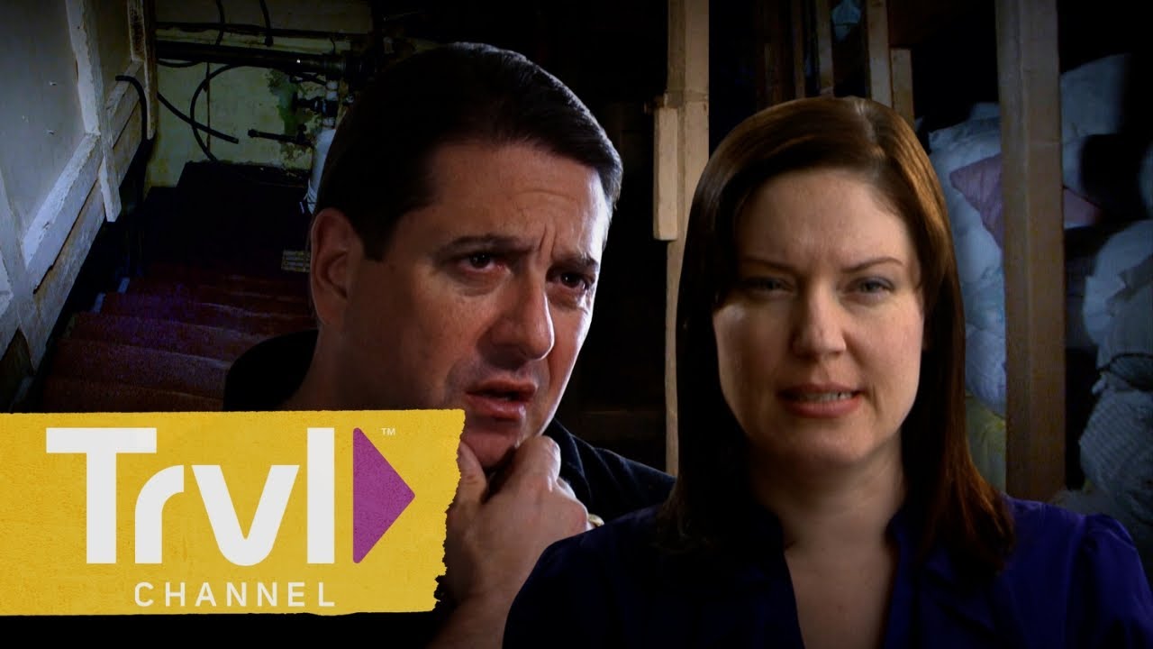 Evil Spirit Targets Women at Haunted Alaskan Hotel! | The Dead Files | Travel Channel
