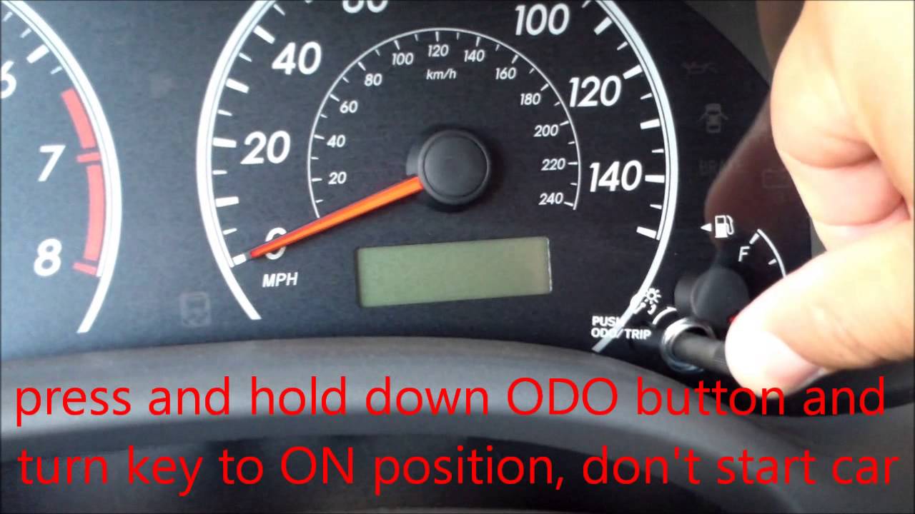 how to reset maint reqd light on toyota corolla 2007 #3
