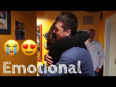 SON SURPRISES PARENTS FOR THANKSGIVING!!