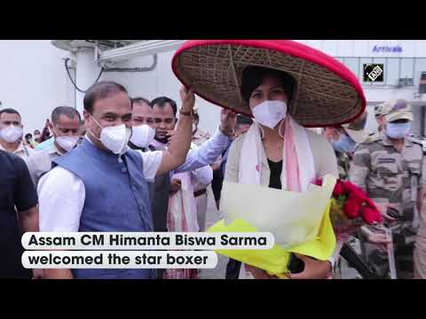 Tokyo Olympics: Boxer Lovlina Borgohain receives grand welcome at Guwahati Airport Tokyo Olympics: Boxer Lovlina Borgohain receives grand welcome at Guwahati Airport