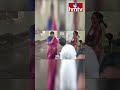ఓటు హక్కు వినియోగించుకున్న మంత్రి సీతక్క..| Seethakka | hmtv  - 00:59 min - News - Video