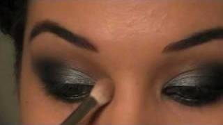 Lea Michele Smokey Eye Makeup Tutorial, glitter, glittery, eyes, glitteryeyes, holiday, party