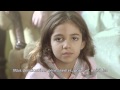 Portrait d'une petite fille triste
