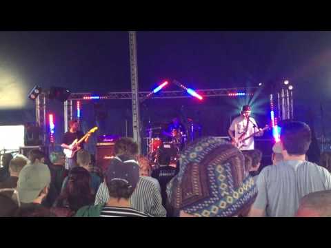 Puppy - Entombed - live at 2000 Trees 2016