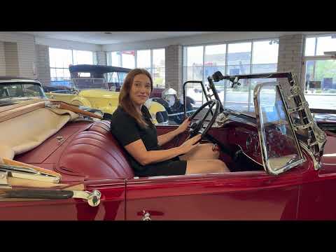 video 1930 Packard 740 Custom Eight Roadster