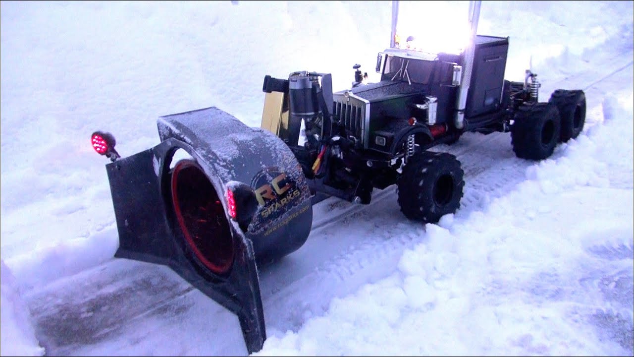 RC ADVENTURES - RC Rotary Snow Plow / Snow Mover (Test 1 - Night Time ...