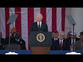 Biden honors Americas veterans at Arlington  - 02:48 min - News - Video