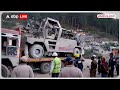 Uttarkashi टनल में बचाव प्रक्रिया पर खड़े होने लगे सवाल । Uttarkashi Tunnel Accident  - 03:20 min - News - Video