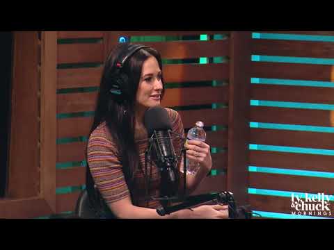 Kacey Musgraves on Touring with Harry Styles: