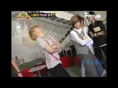 Key, Jonghun, and Seunghyun dancing to Abracadabra