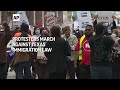 Protesters march against Texas immigration law  - 01:25 min - News - Video