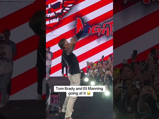 WHAT A MOMENT 🤩 (via @WWE/TT)