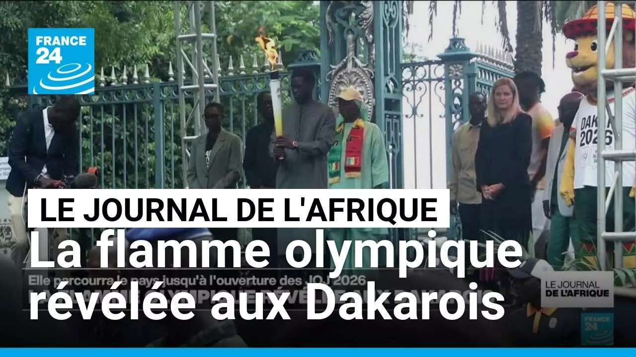 La flamme olympique des JOJ révélée aux Dakarois • FRANCE 24