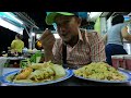 Vlog 0775. Crispy noodle fried with sea food fried rice with egg pork and shrimp.