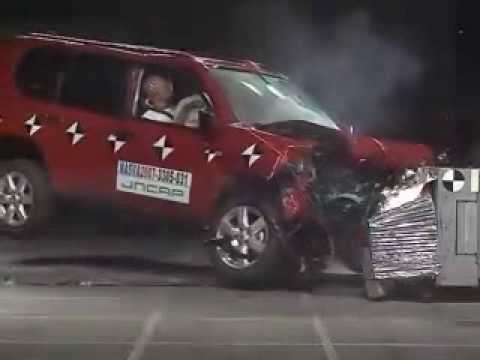 Видео краш-теста Nissan X-trail с 2007 года