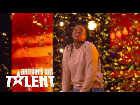 Sarah Ikumu gets the golden buzzer from Simon on BGT 2017!