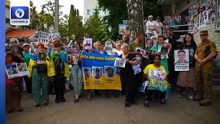 Families Of Missing Ukrainian Soldiers Gather As Prisoner Exchange Begins | The World Today