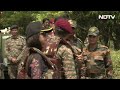 Jai Jawan: Akshay Kumar Joins Army Troops In A Raft Race. See Who Won  - 03:55 min - News - Video