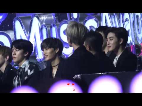 171202 MMA 멜론뮤직어워드 EXO Reaction 대상 아이유 올해의 앨범상