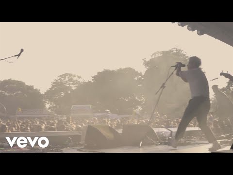 Nothing But Thieves - Festival Headline Tour Diary (2000 Trees / Village Green 2017)
