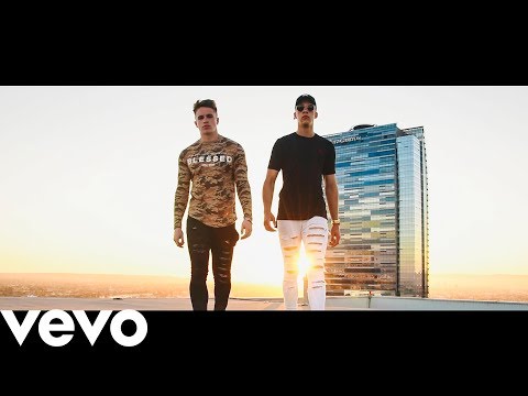 Joe Weller & Elliot Crawford - Queen & a Double (Official Music Video)