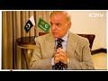 Iran Missile Attack on Pakistan: पाकिस्तान सर्जिकल स्ट्राइक के बाद क्या कुछ कर पाएगा ?  - 02:35 min - News - Video