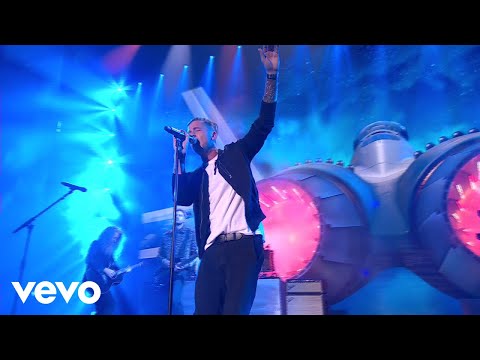 OneRepublic - I Ain’t Worried (Live from the 2022 MTV EMA’s)