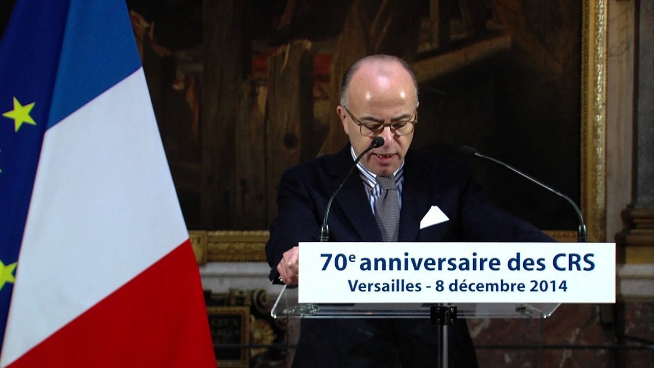 A Versailles : Bernard Cazeneuve pour les 70 ans des CRS