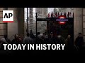 The world’s first underground passenger railway opens in London I Today in History