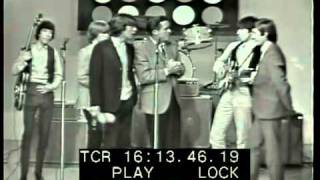Full Rolling Stones Show From The Mike Dougles Show 1964.

4 Songs + Interview.