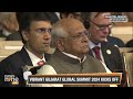 Vibrant Gujarat 2024: PM Modi Meets Micron Technology’s CEO Sanjay Mehrotra  - 03:00 min - News - Video
