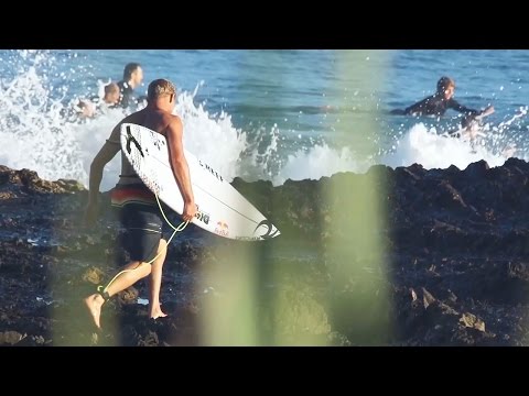 El Niño Fueled Waves Light up The Superbank - Filmers @ Large