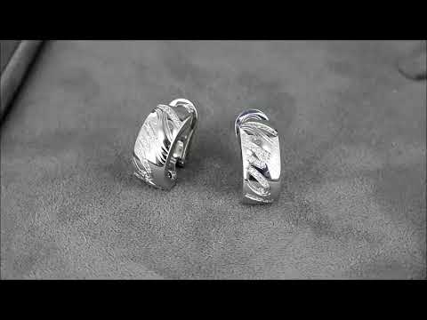 Серьги из белого золота с бриллиантами